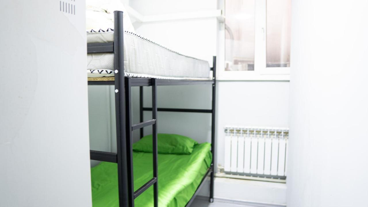 Fox Hostel Almaty Bilik gambar